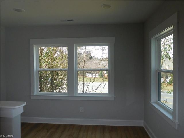 4210 Country Club Road, Winston-salem, NC 27104