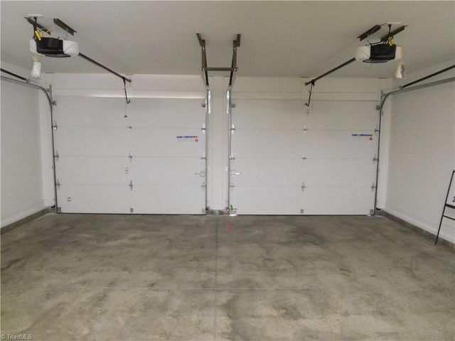 4210 Country Club Road, Winston-salem, NC 27104