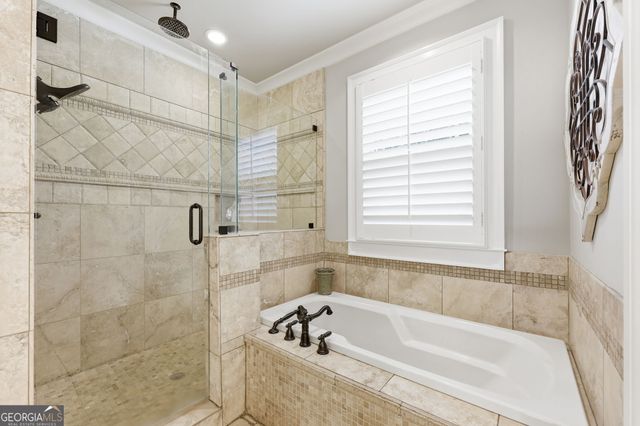 6808 Grand Marina Circle, Gainesville, GA 30506