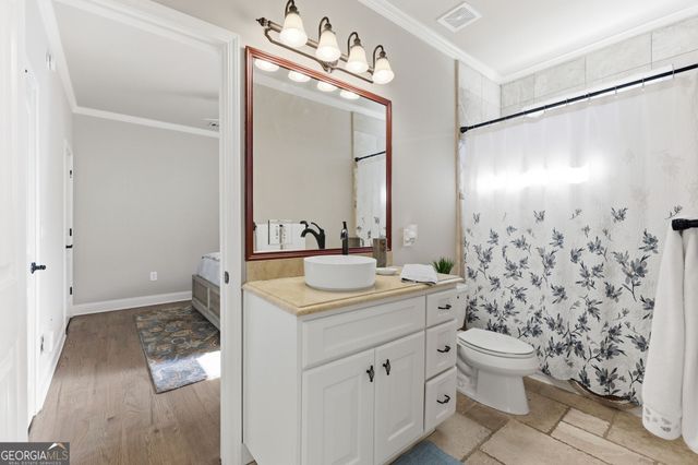 6808 Grand Marina Circle, Gainesville, GA 30506
