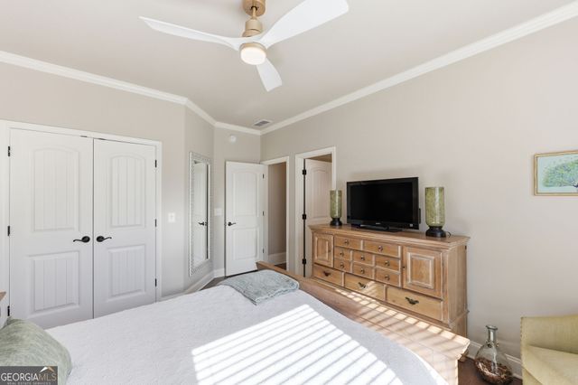 6808 Grand Marina Circle, Gainesville, GA 30506