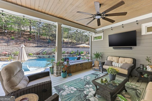 6808 Grand Marina Circle, Gainesville, GA 30506