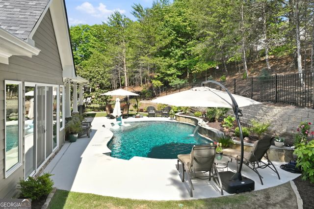 6808 Grand Marina Circle, Gainesville, GA 30506