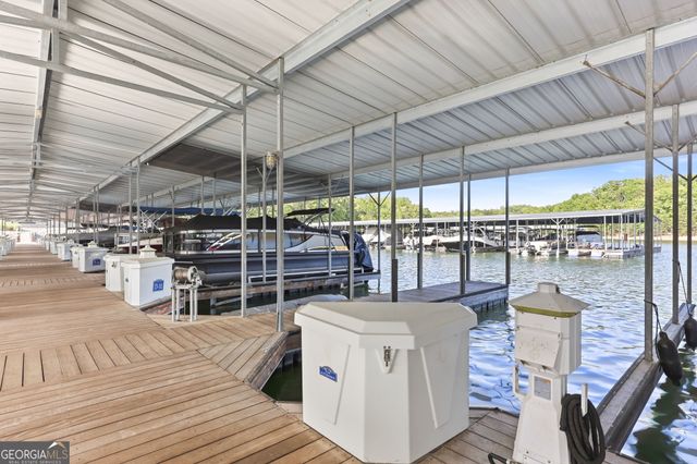 6808 Grand Marina Circle, Gainesville, GA 30506