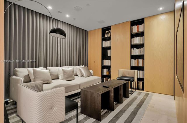 20165 NE 39th Place 1103&1104, Aventura, FL 33180