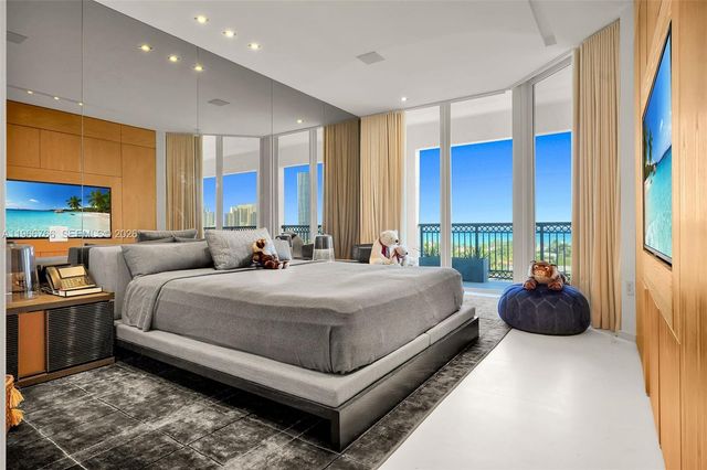20165 NE 39th Place 1103&1104, Aventura, FL 33180