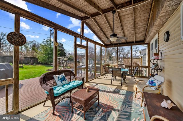 121 GOTHARD RD, Lutherville Timonium, MD 21093