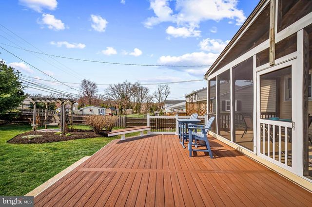 121 GOTHARD RD, Lutherville Timonium, MD 21093