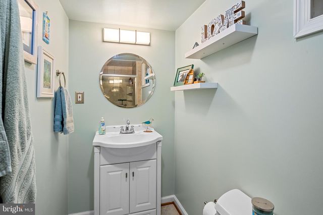 121 GOTHARD RD, Lutherville Timonium, MD 21093