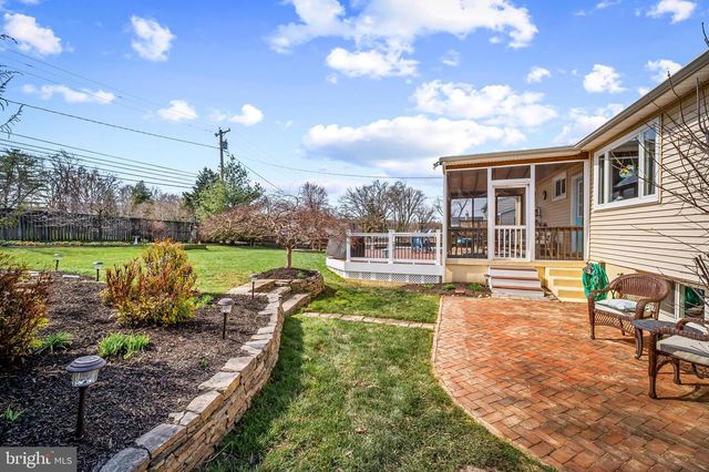 121 GOTHARD RD, Lutherville Timonium, MD 21093