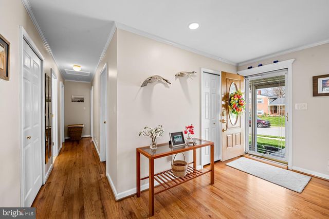 121 GOTHARD RD, Lutherville Timonium, MD 21093