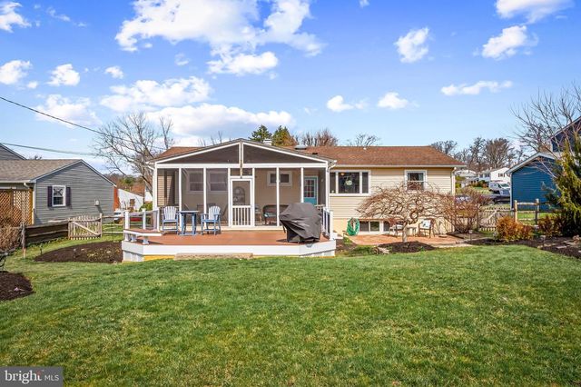 121 GOTHARD RD, Lutherville Timonium, MD 21093