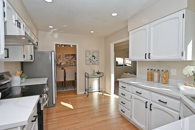 2553 Nordell Ave, Castro Valley, CA 94546