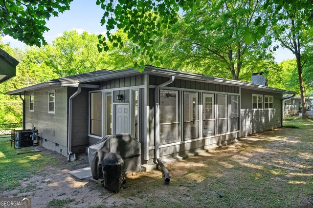 948 Creekdale Drive, Clarkston, GA 30021
