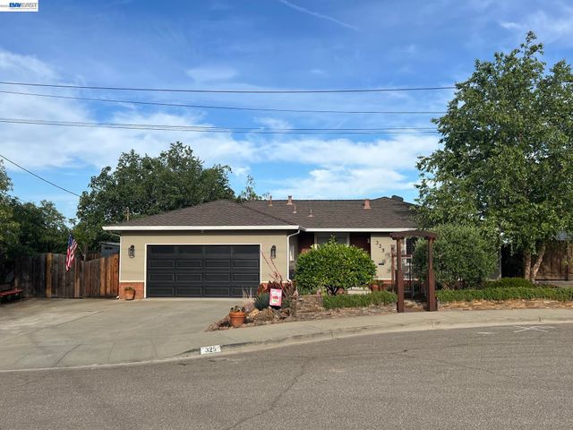 325 Polk Way, Livermore, CA 94550