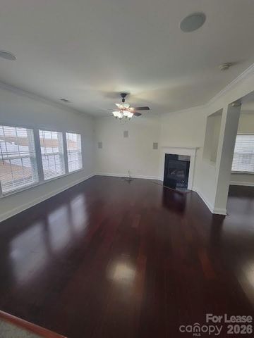 116 Silverspring Place, Mooresville, NC 28117