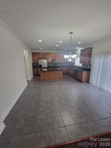 116 Silverspring Place, Mooresville, NC 28117