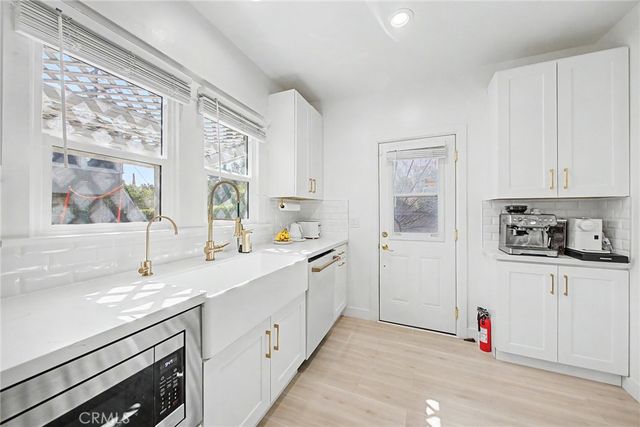 120 N HOBART Boulevard, Los Angeles, CA 90004