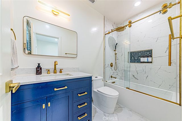 120 N HOBART Boulevard, Los Angeles, CA 90004