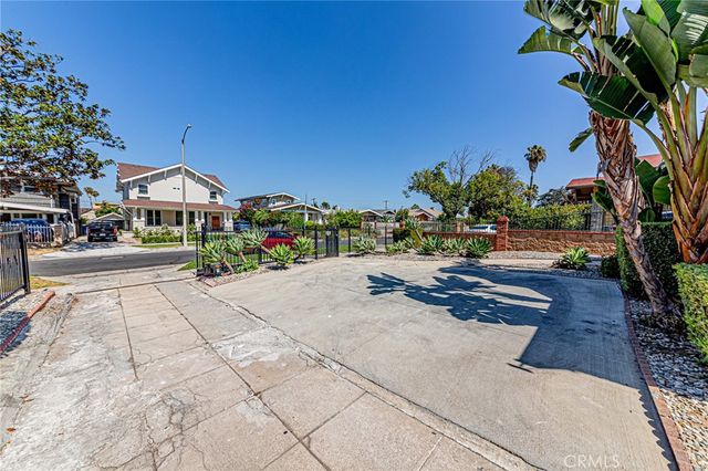 120 N HOBART Boulevard, Los Angeles, CA 90004