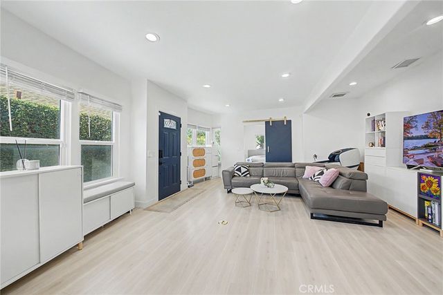 120 N HOBART Boulevard, Los Angeles, CA 90004