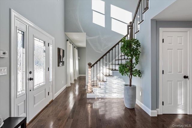 91 Market Street, Mastic Beach, NY 11951