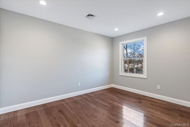 91 Market Street, Mastic Beach, NY 11951