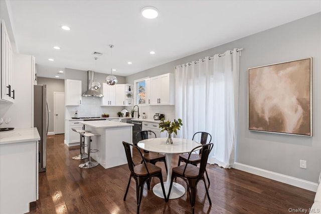 91 Market Street, Mastic Beach, NY 11951