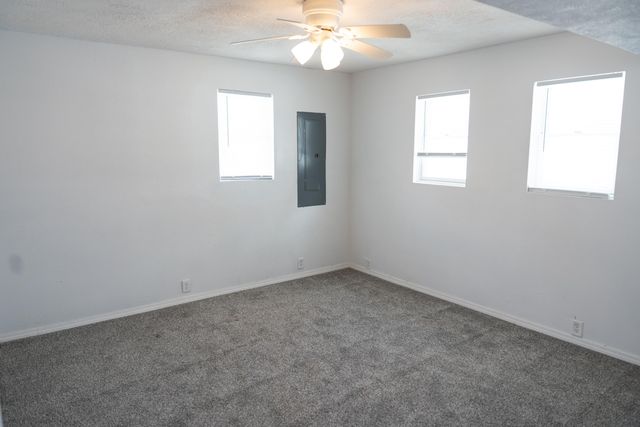 413 S Washington Street, Walnut Grove, MO 65770