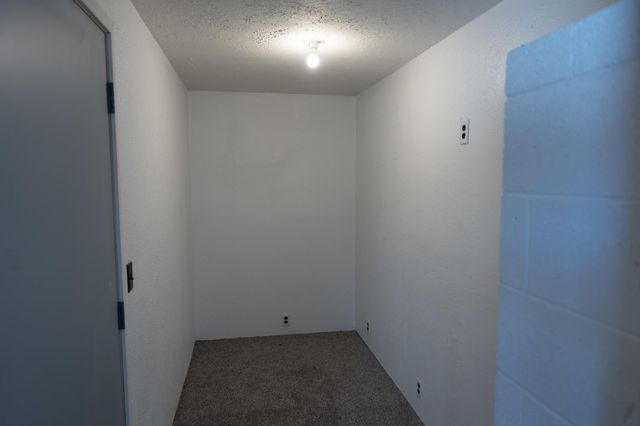 413 S Washington Street, Walnut Grove, MO 65770