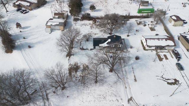 413 S Washington Street, Walnut Grove, MO 65770