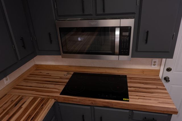 413 S Washington Street, Walnut Grove, MO 65770