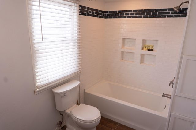 413 S Washington Street, Walnut Grove, MO 65770