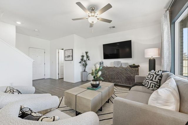 5925 Alfred Acres DR, Del Valle, TX 78617