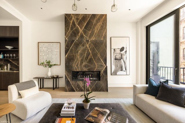 48 W 85TH Street, New York City, NY 10024