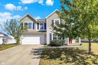1285 Northcliffe Drive, Avon, IN 46123