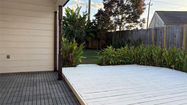 11423 Wickersham Lane, Houston, TX 77077