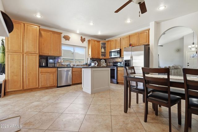2910 N VILLAS Lane, Chandler, AZ 85224
