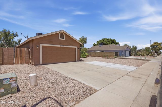 2910 N VILLAS Lane, Chandler, AZ 85224