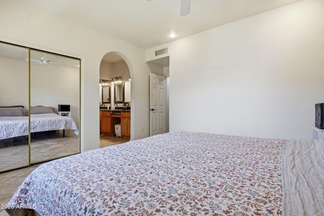 2910 N VILLAS Lane, Chandler, AZ 85224