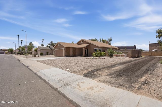 2910 N VILLAS Lane, Chandler, AZ 85224