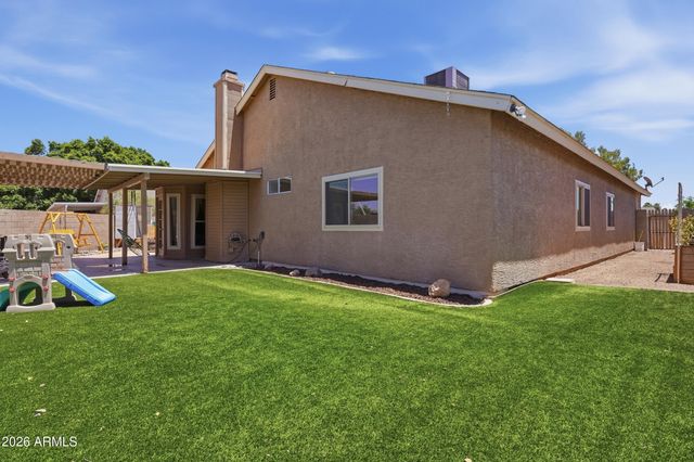2910 N VILLAS Lane, Chandler, AZ 85224