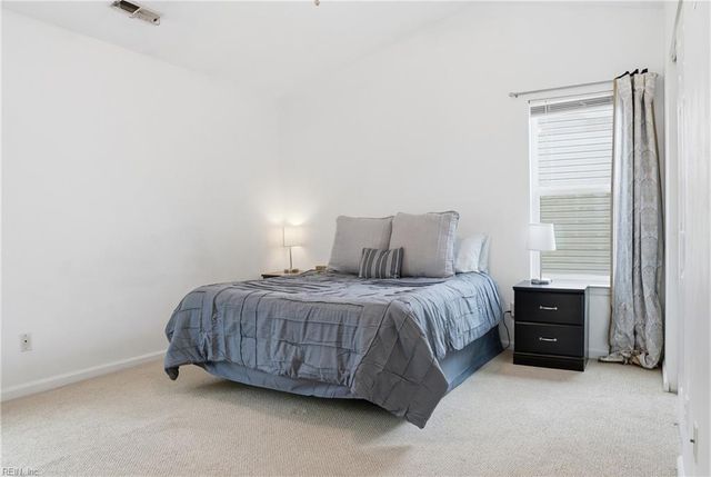 867 Old Clubhouse RD, Virginia Beach, VA 23453