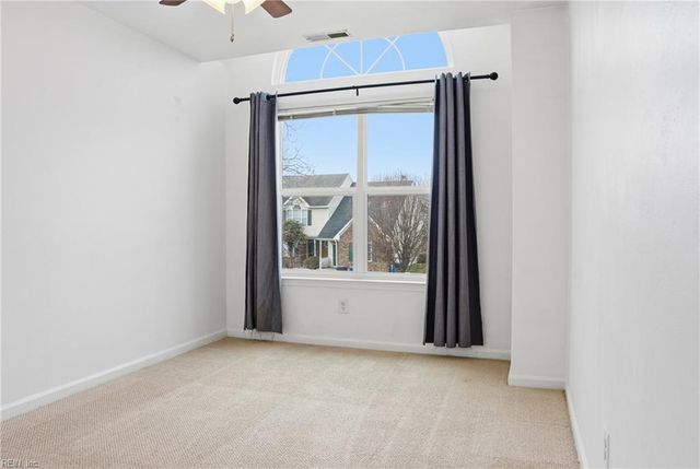 867 Old Clubhouse RD, Virginia Beach, VA 23453