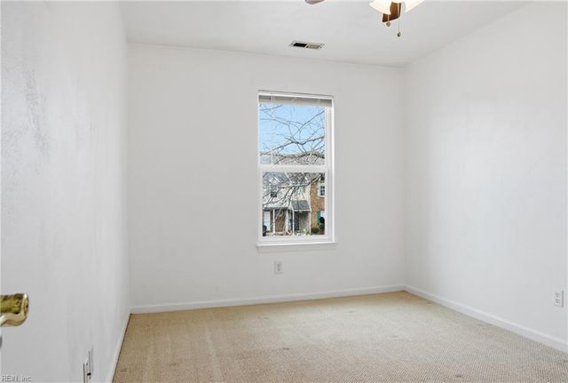 867 Old Clubhouse RD, Virginia Beach, VA 23453