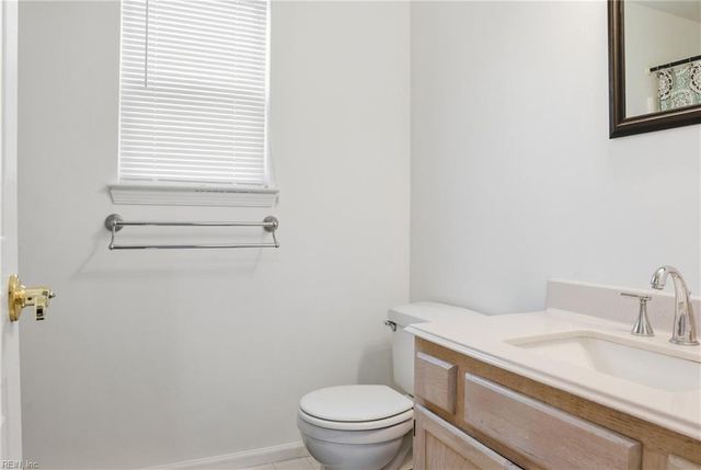 867 Old Clubhouse RD, Virginia Beach, VA 23453