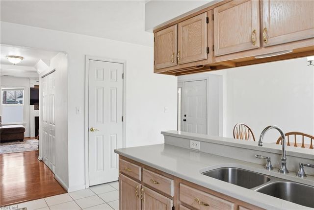 867 Old Clubhouse RD, Virginia Beach, VA 23453