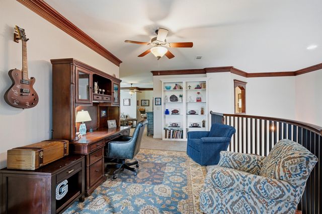 1211 Kiowa Drive W, Lake Kiowa, TX 76240