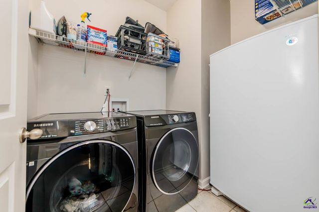 404 Rolling Acres Drive, Kathleen, GA 31047