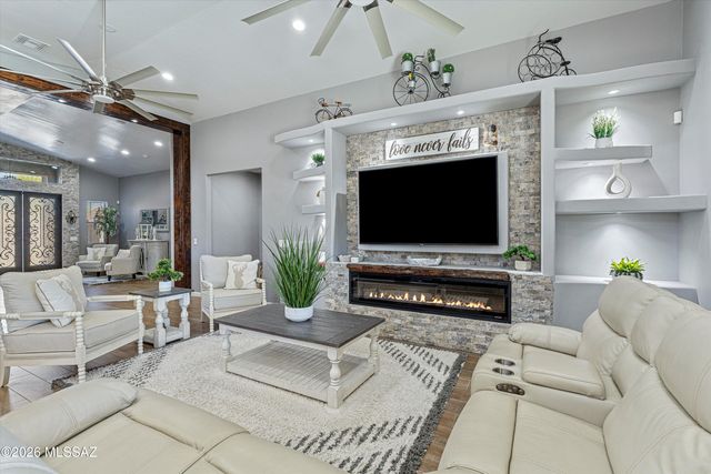 834 S Deer Meadow Loop, Tucson, AZ 85745